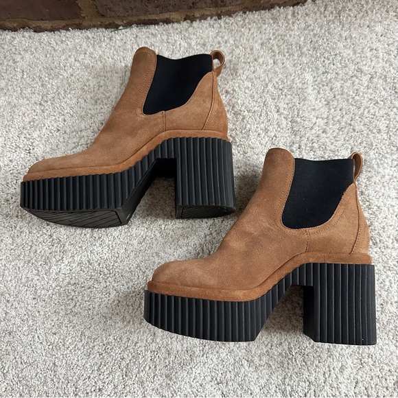 Gianni Bini Ryker Suede Lug Sole Platform Booties - Picture 7 of 11
